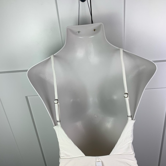 NWT Andie Swim Ivory Asbury Ribbed One Piece Swimsuit Large High Neck - Picture 5 of 6